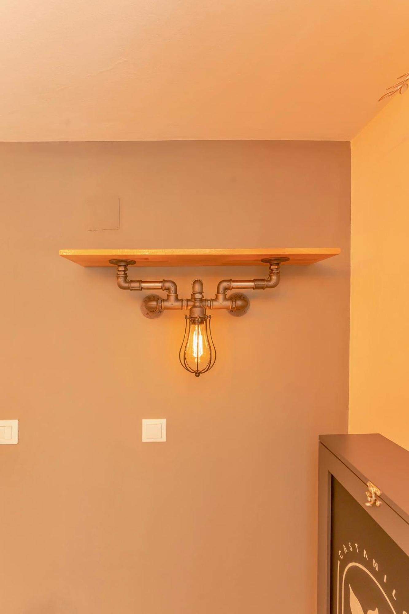 בראשוב Castanilor 6 - Hip Industrial Apartment Close To City Centre מראה חיצוני תמונה