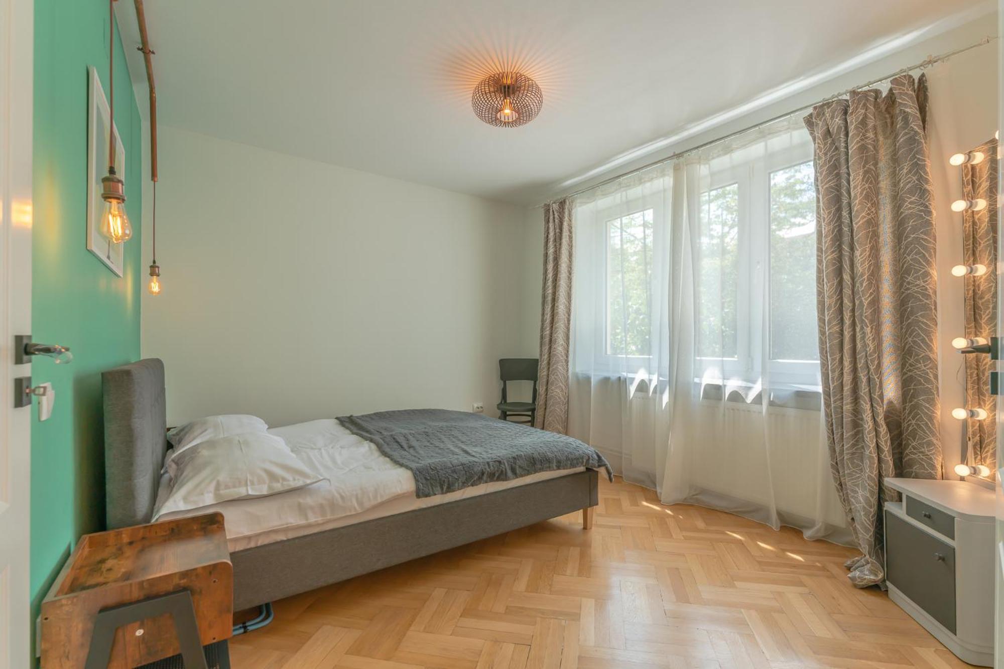 בראשוב Castanilor 6 - Hip Industrial Apartment Close To City Centre מראה חיצוני תמונה