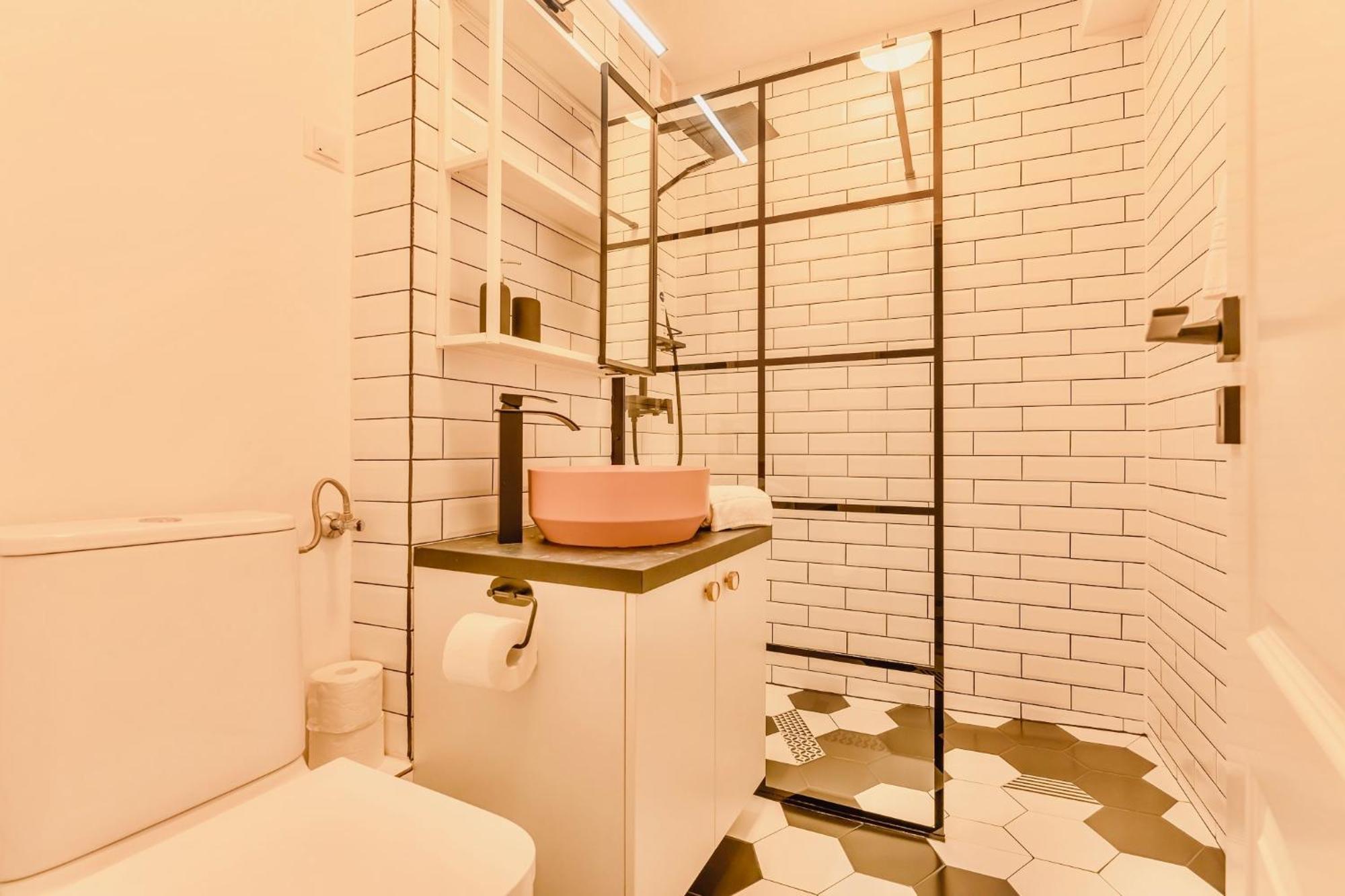 בראשוב Castanilor 6 - Hip Industrial Apartment Close To City Centre מראה חיצוני תמונה
